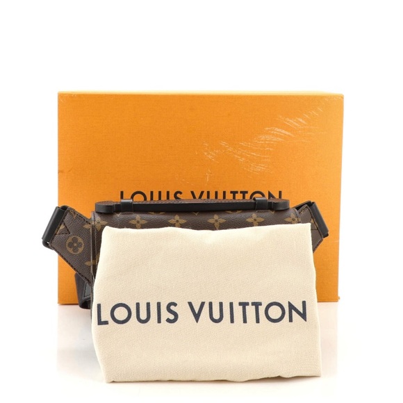 Louis Vuitton sling, bum bag in monogram print - Picture 3 of 10